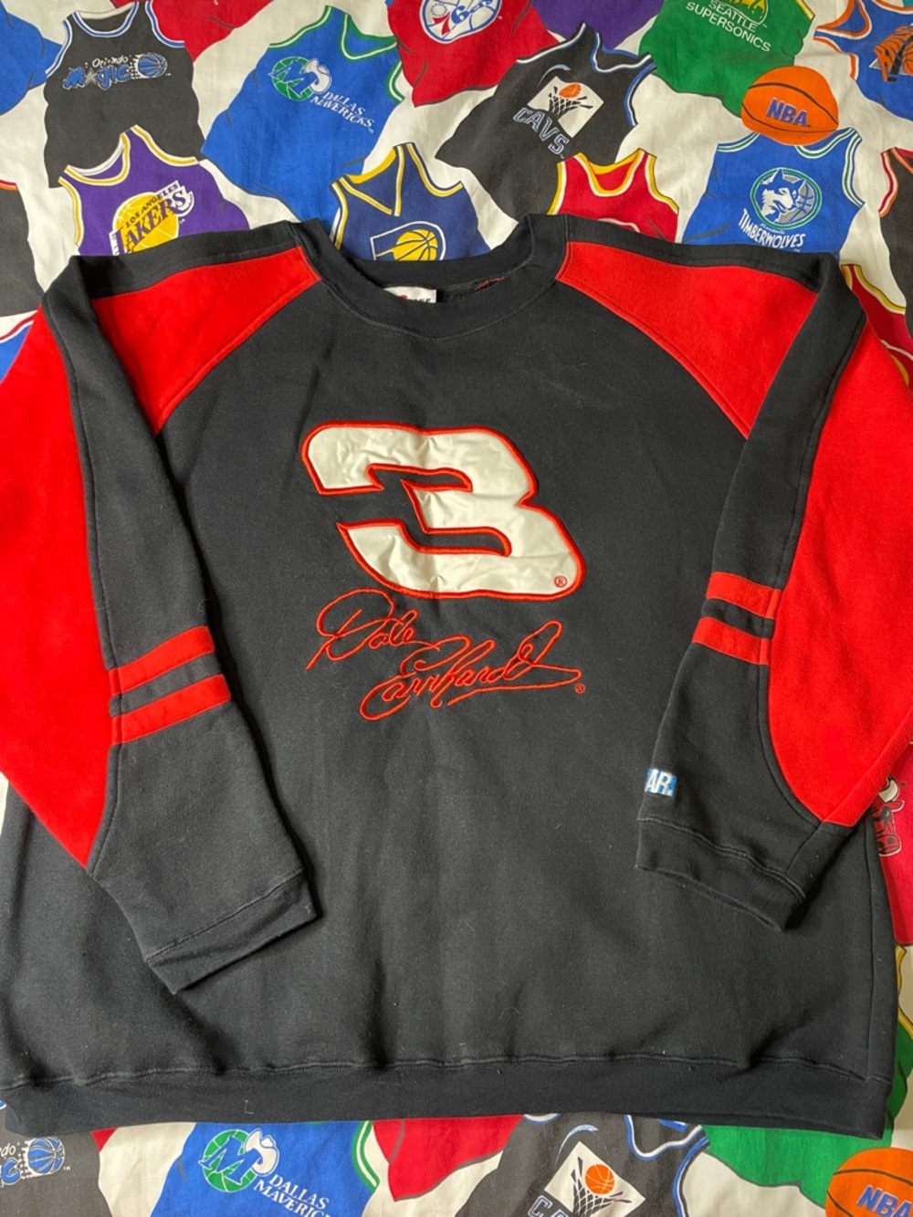 Vintage NASCAR Dale Earnhardt Sr Embroidered Sweatshirt